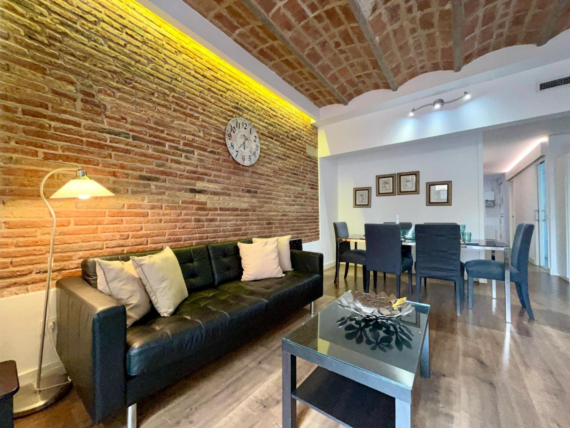 Tucson Suites II Барселона Экстерьер фото