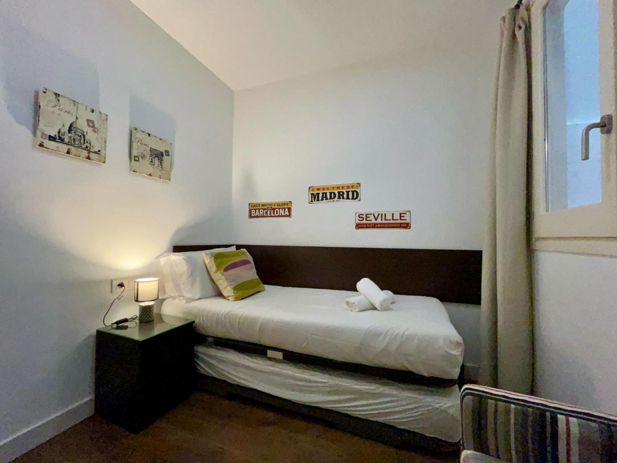Tucson Suites II Барселона Экстерьер фото
