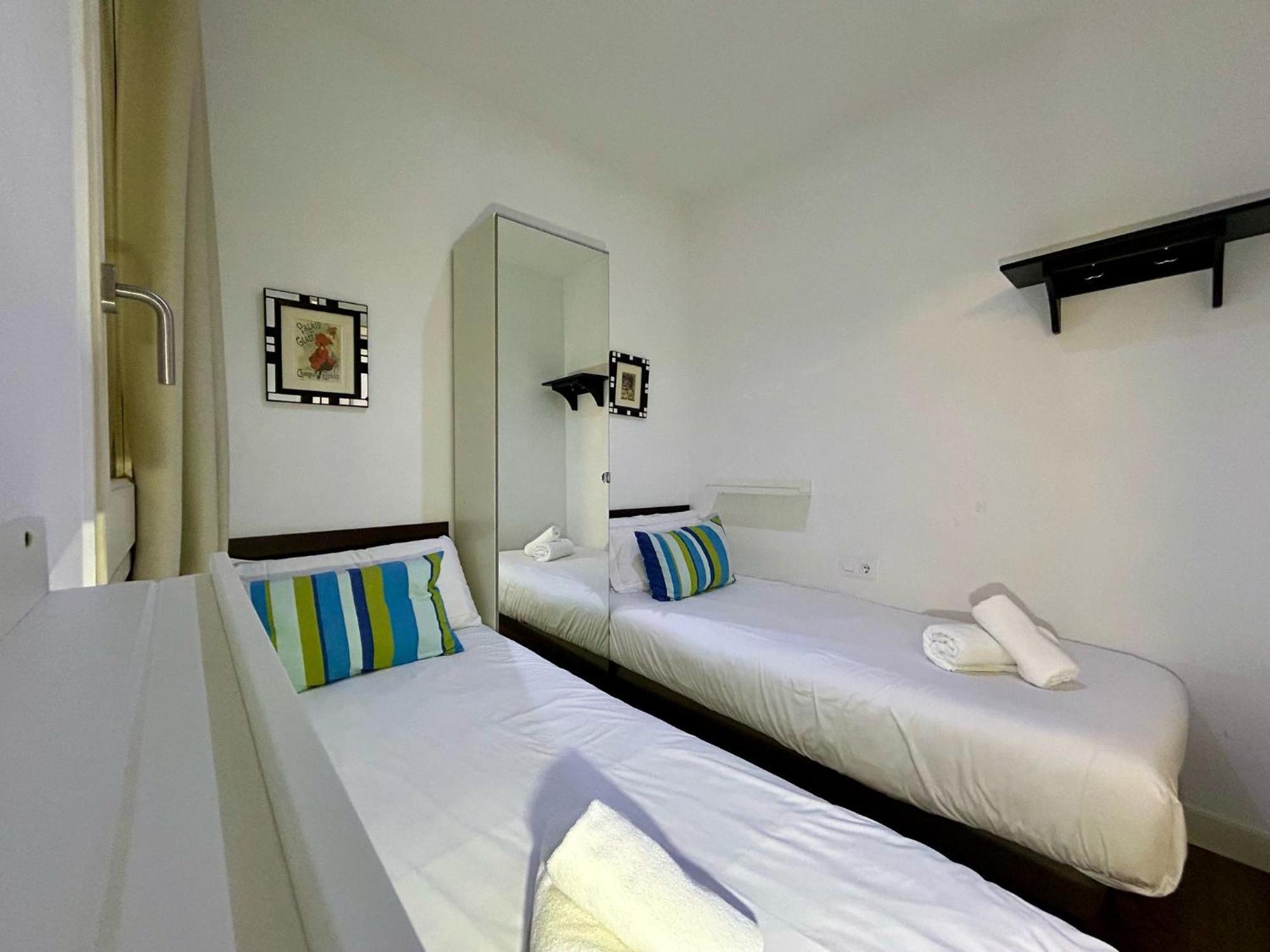 Tucson Suites II Барселона Экстерьер фото